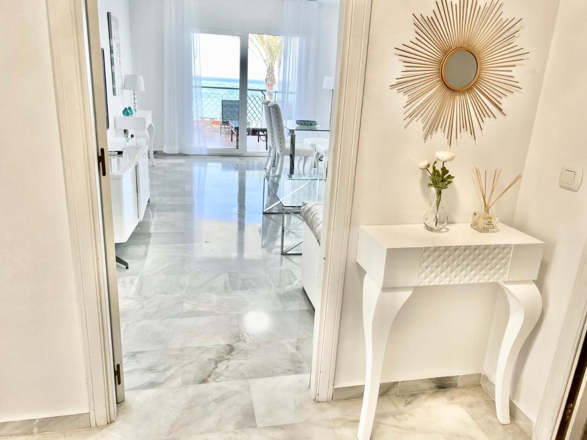 Mi Capricho 170 Beachfront Apartment Sitio de Calahonda 외부 사진
