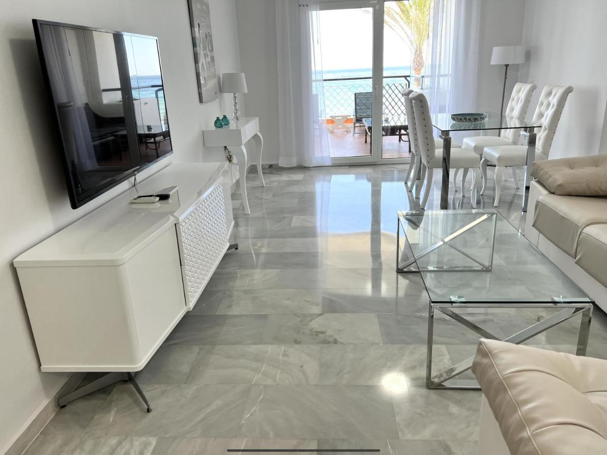 Mi Capricho 170 Beachfront Apartment Sitio de Calahonda 외부 사진