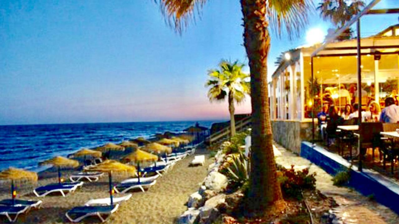 Mi Capricho 170 Beachfront Apartment Sitio de Calahonda 외부 사진