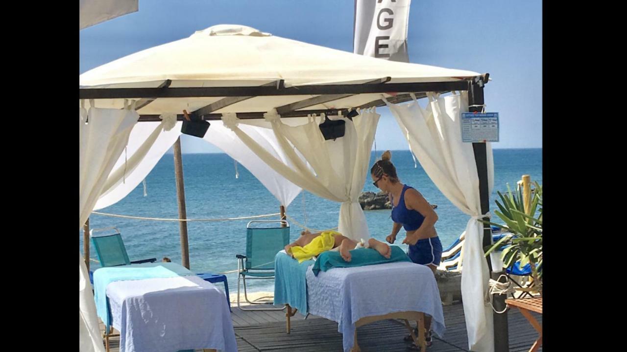 Mi Capricho 170 Beachfront Apartment Sitio de Calahonda 외부 사진